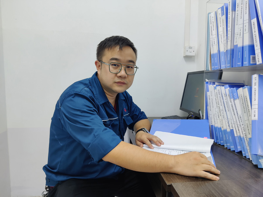 2022年度8040威尼斯医药优异科技斗争者——冯时宇