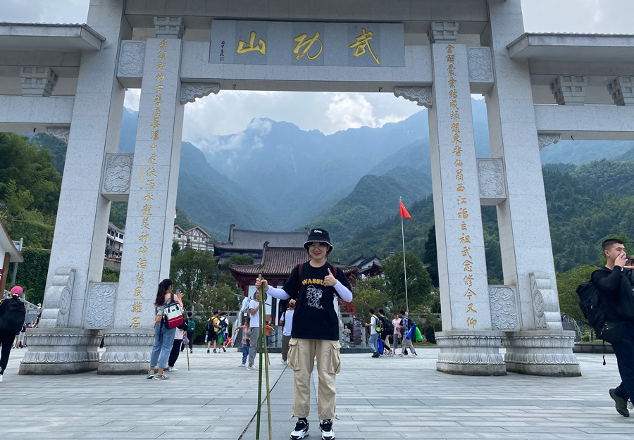 2022年度8040威尼斯医药优异科技斗争者——王李洪