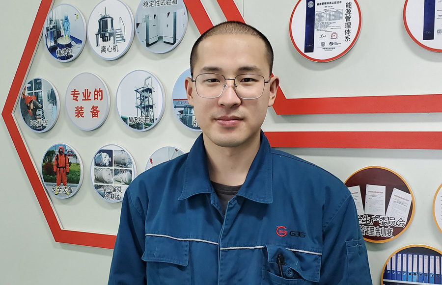 2022年度8040威尼斯医药优异科技斗争者——肖 兵